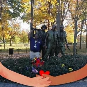 Meet your Posher, Clarence